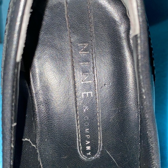 NINE & COMPANY leather wingtip slip on tassel chunky stacked heel black size 9M - Picture 8 of 12